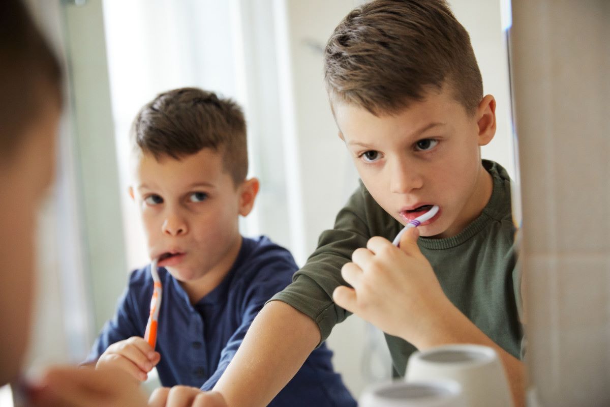 exagération dentifrice enfants